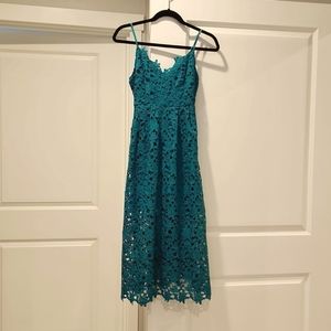 Astr the label midi dress xs